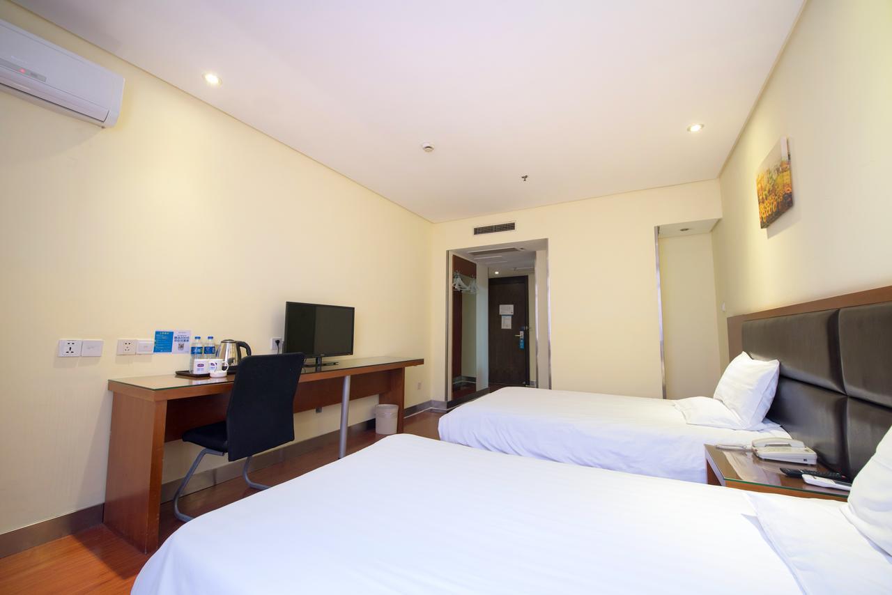 Hanting Express Shanghai Lujiazui Minsheng Road Ngoại thất bức ảnh