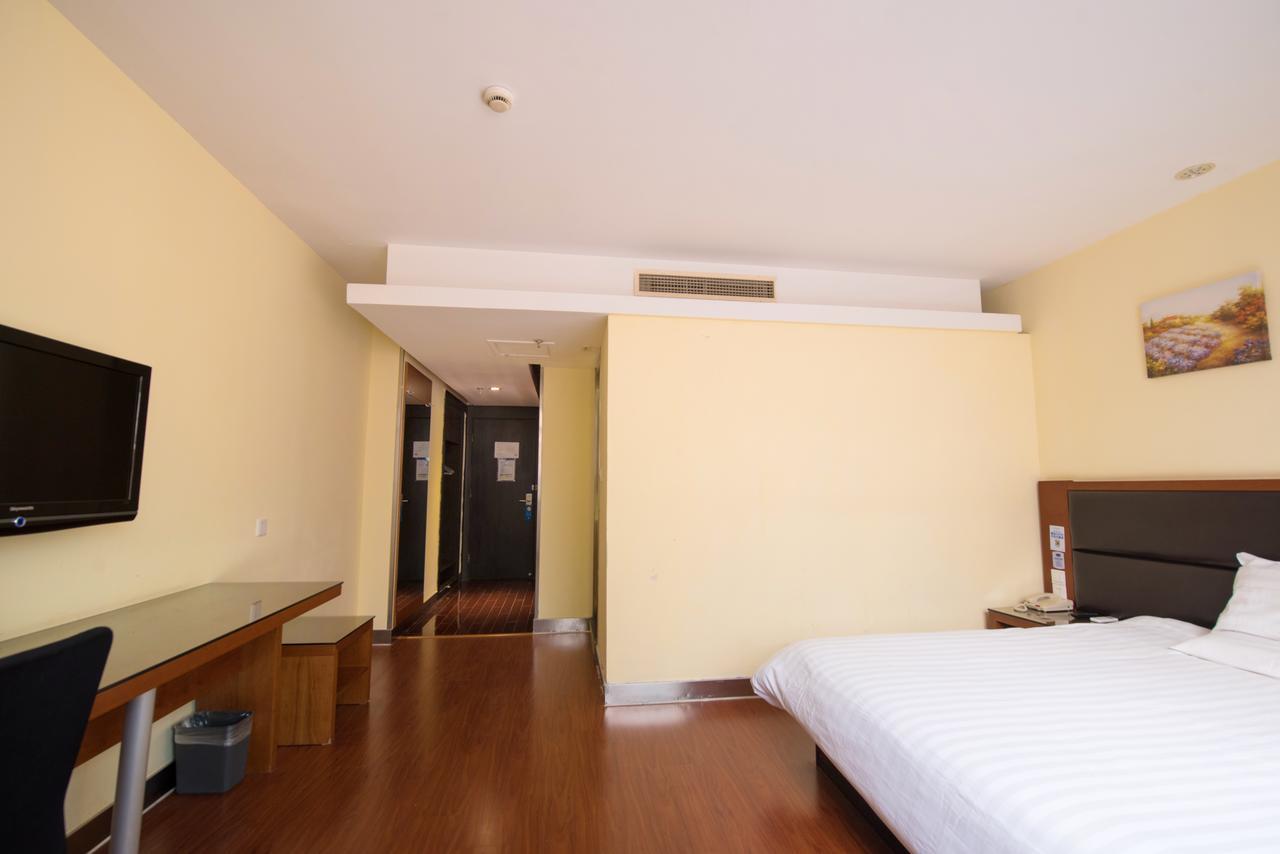 Hanting Express Shanghai Lujiazui Minsheng Road Ngoại thất bức ảnh